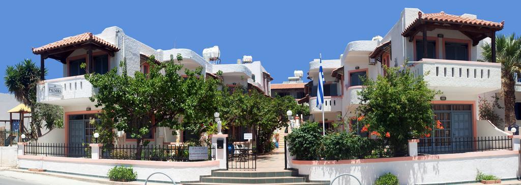Palmira Apartments Makrýgialos Zewnętrze zdjęcie